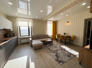 Квартира 2-комнатная на Октябрьской 3