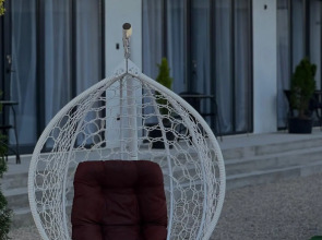 Отель SANDRO&MILANII