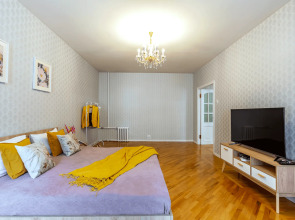 Квартира двухкомнатная у Русского музея