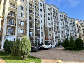 Апартаменты с Собственным Двориком от Home Group apartments