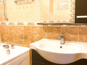 Квартира Дизайнерская с Джакузи