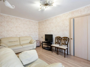 Апартаменты  8-я Парковая  25