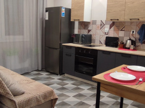 Апартаменты еЖИВИка Автомобилистов 13