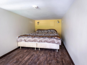 Апартаменты Триумфальная 10