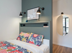 Квартира Дизайнерская со одной спальней