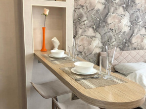 Апартаменты 21 этаж на Антонова