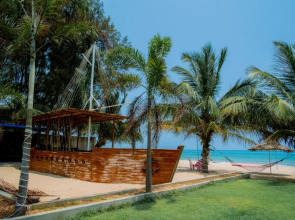 Отель Trincomalee Beach Resort & Spa