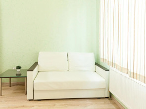 Апартаменты двухкомнатные (114) Серебровская 91