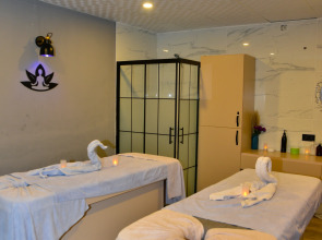 Отель Zeynel Konyaalti