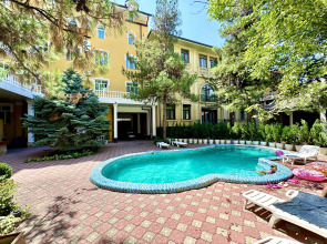 Отель Retro Palace