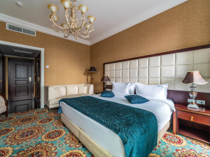 Отель Nevskiy Eclectic by AKYAN