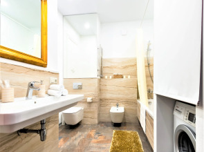 Апартаменты InterLoft 5 Old Town Free Parking Wi-Fi 100/50 Smart TV