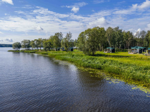 Глэмпинг Топорок