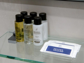 Апартаменты 4Кайф Kristall Apart с видом на море