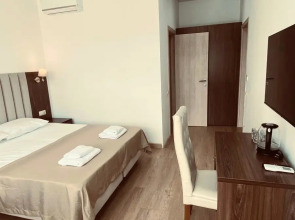 Курортный отель Мерсини