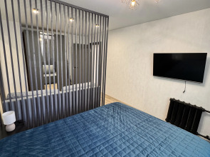 Квартира Уютная Двухкомнатная в Шаге от Исторического Центра для 8 гостей