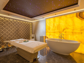 Отель Nobil Luxury