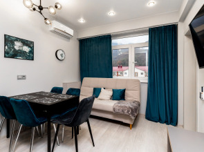 Апартаменты Море Апартаментов на Эстонской 37/3 2