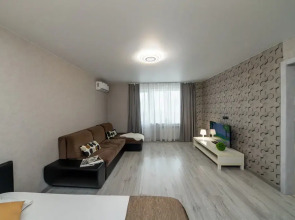 Квартира от Компании Хоум Отель на Тухачевского 84