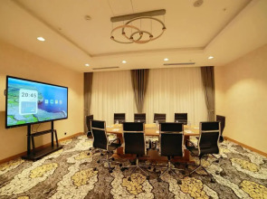 Отель Hilton Garden Inn Termez Airitom