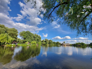 База Отдыха Остров Рыболовная усадьба