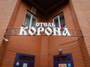 Отель Корона
