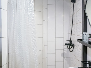 Апартаменты Alpine Urban Garden 1