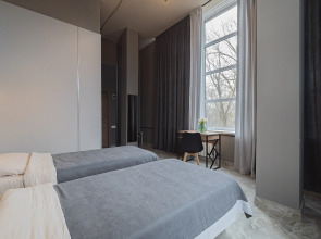 Отель Артман