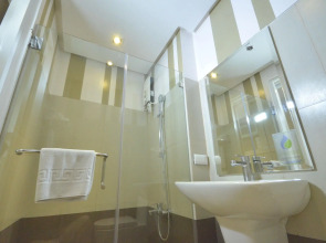 Отель101 Manila- Multi-Use Hotel