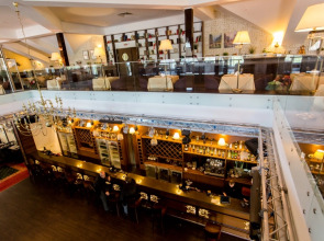 Отель Дрозды Клуб