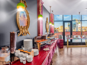 Отель Denis Hotel Tbilisi