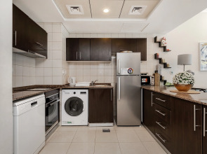 Апартаменты Welcome Home in Bay Central Tower