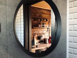 Частный дом Дом-студия на берегу озера