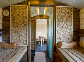 Глэмпинг The Les