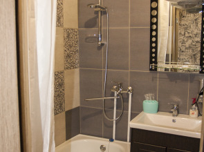 Апартаменты 2-комнатные с 1 спальней №1