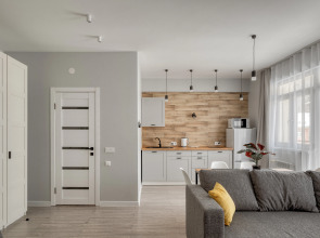 Квартира с отдельной спальней вблизи подъемника