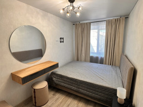 Квартира Уютная Двухкомнатная в Шаге от Исторического Центра для 8 гостей