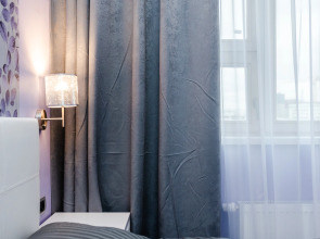 Апартаменты LikeHome Life - Калужская Букинист 1