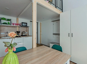 Квартира Kremlin Olive Pink