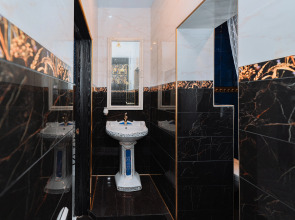 Гостевой Дом Замок в Лесу Пушкинские Горы