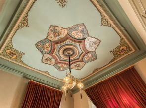 Golden Tulip Borjomi