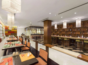 Crowne Plaza Dubai Jumeirah an IHG Hotel