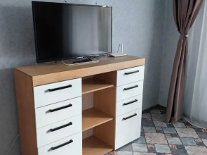 Apartment Апартаменты возле ТЦ Городок