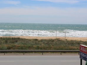 Отель Экватор