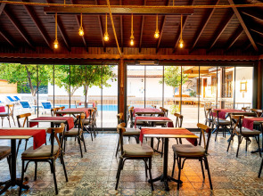 Oscar Boutique Hotel