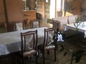 Отель Chez Yvette