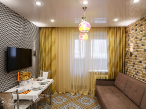 Апартаменты Однокомнатные на Дуки, 11 этаж, Мишки