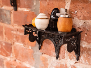 Апартаменты Дом у Реки loft Усадьба на Черниговской