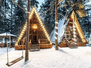 Коттедж в Лесу с Бассейном от Квартирукинг