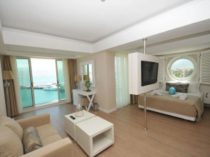 Отель Alesta Yacht